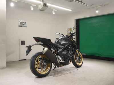 Honda CB1000 Hornet SP 2025