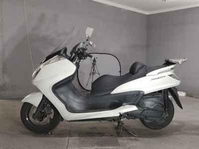 Yamaha Majesty 250