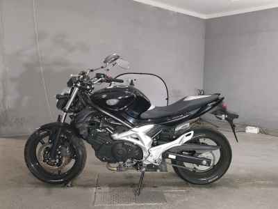 Suzuki Gladius SFV400