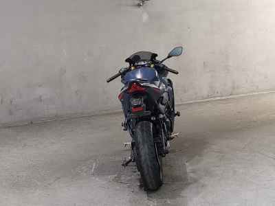 Kawasaki Ninja ZX-25R