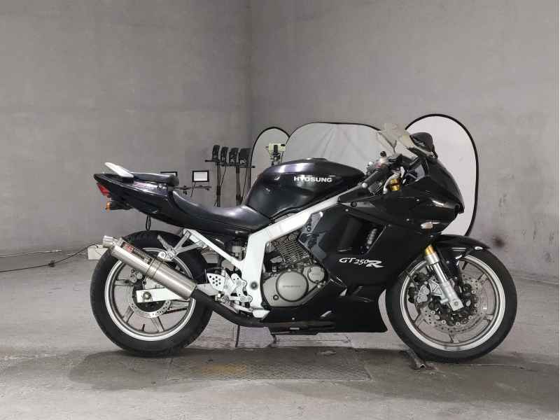 Hyosung GT250R 2006