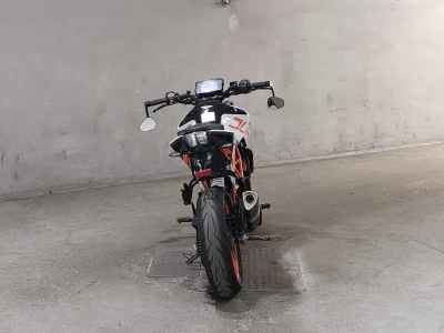KTM 390 Duke 2020