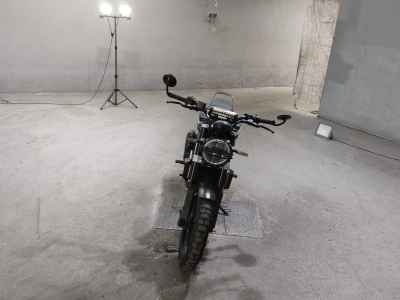 Husqvarna Svartpilen 401 2020