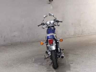 Yamaha SR400 2021