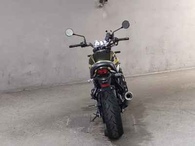 Kawasaki Z900RS 2021