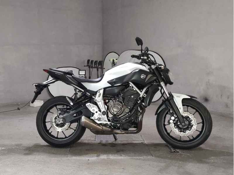 Yamaha MT-07 2015