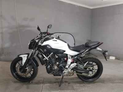 Yamaha MT-07 2015