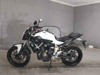 Yamaha MT-07 2015