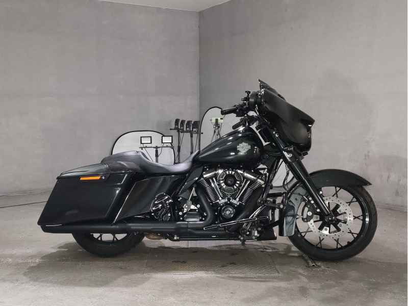 Harley-Davidson Street Glide FLHXS1870 2021