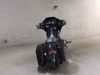 Harley-Davidson Street Glide FLHXS1870 2021