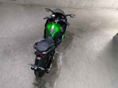 Kawasaki Ninja H2 SX 2023