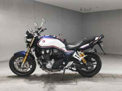 Honda CB1300SF 2019