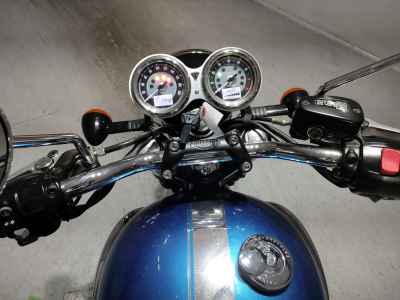 Triumph Bonneville T100 2023