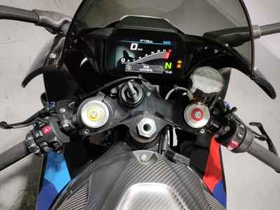 BMW M1000RR 2025