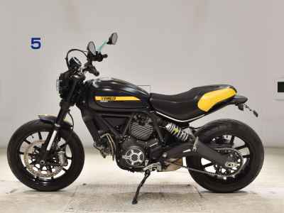 Ducati Scrambler Full Throttle 2015