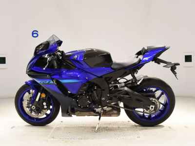 Yamaha YZF-R1 2024
