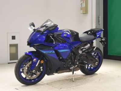 Yamaha YZF-R1 2024