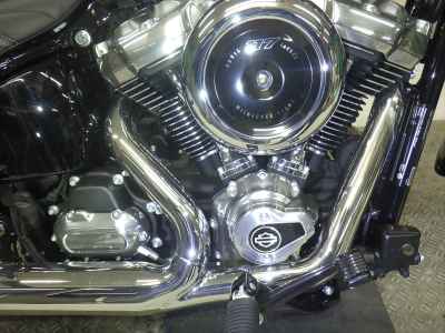 Harley-Davidson Street Bob FXBB1750 2025