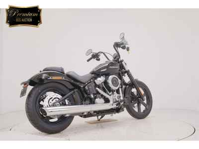 Harley-Davidson Street Bob FXBB1750 2025