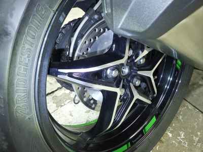 Kawasaki Ninja H2 SX 2018