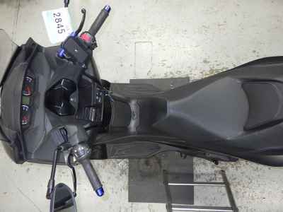 Suzuki Burgman 400 2023