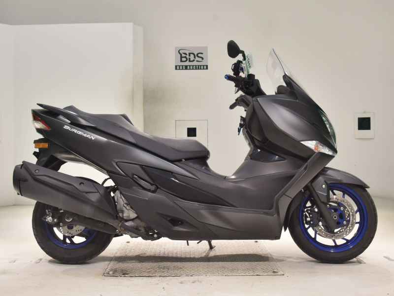 Suzuki Burgman 400 2023