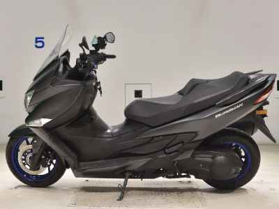 Suzuki Burgman 400 2023