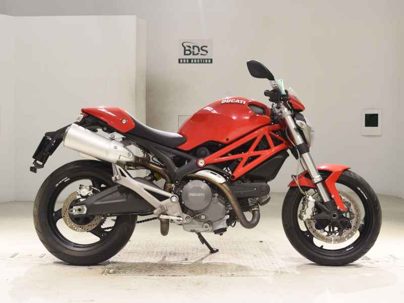 Ducati Monster 696 2010