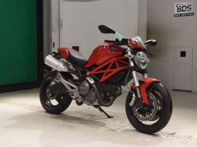 Ducati Monster 696 2010