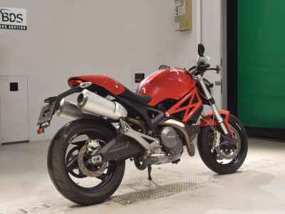 Ducati Monster 696 2010