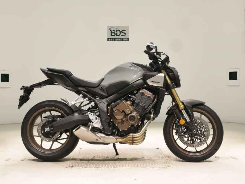 Honda CB650R E-Clutch 2024