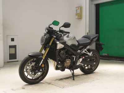 Honda CB650R E-Clutch 2024