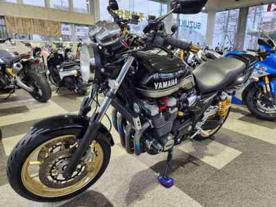 Yamaha XJR1300 2011