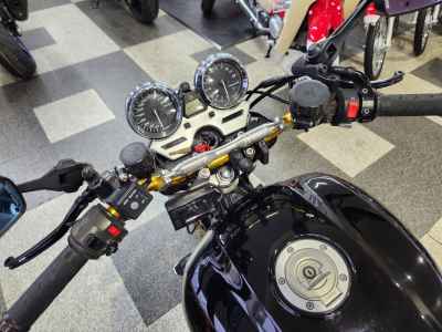 Yamaha XJR1300 2011