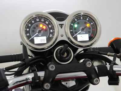 Triumph Bonneville T100 2022