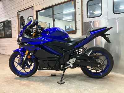 Yamaha YZF-R25 2019