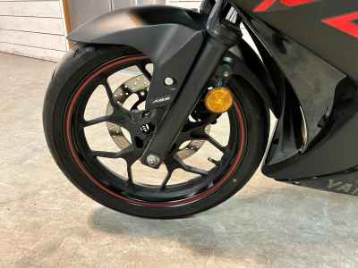 Yamaha YZF-R3 2017
