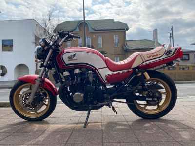 Honda CB750 2005