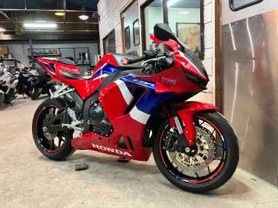 Honda CBR600RR 2022
