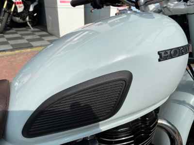 Honda GB350C 2024