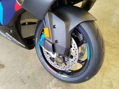 BMW M1000RR 2025