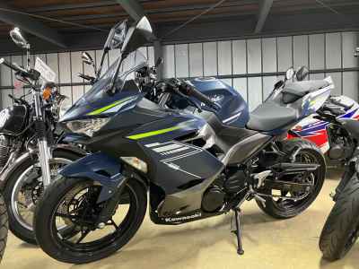 Kawasaki Ninja 400 2022