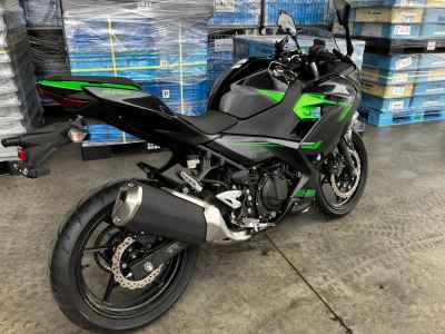 Kawasaki Ninja 400 2023