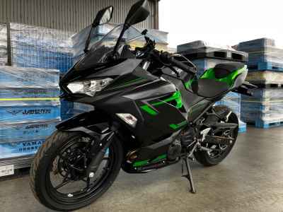 Kawasaki Ninja 400 2023