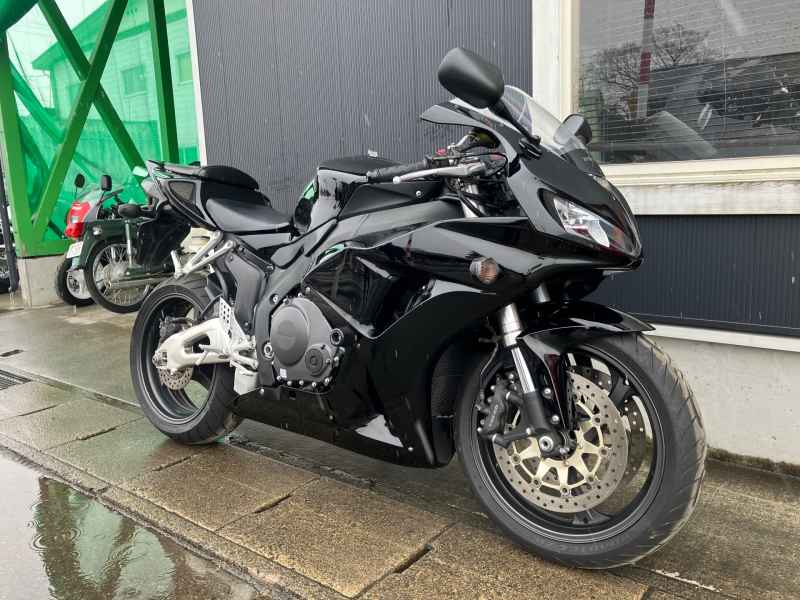 Honda CBR1000RR 2006