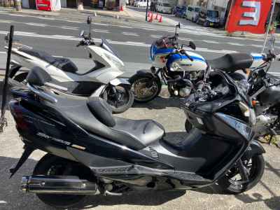 Suzuki Skywave 400