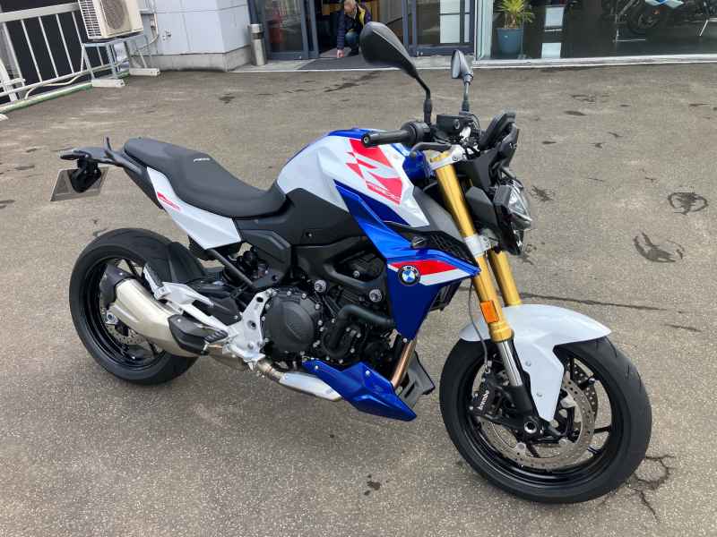 BMW F900R 2025