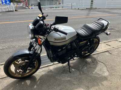 Kawasaki ZRX400 2009