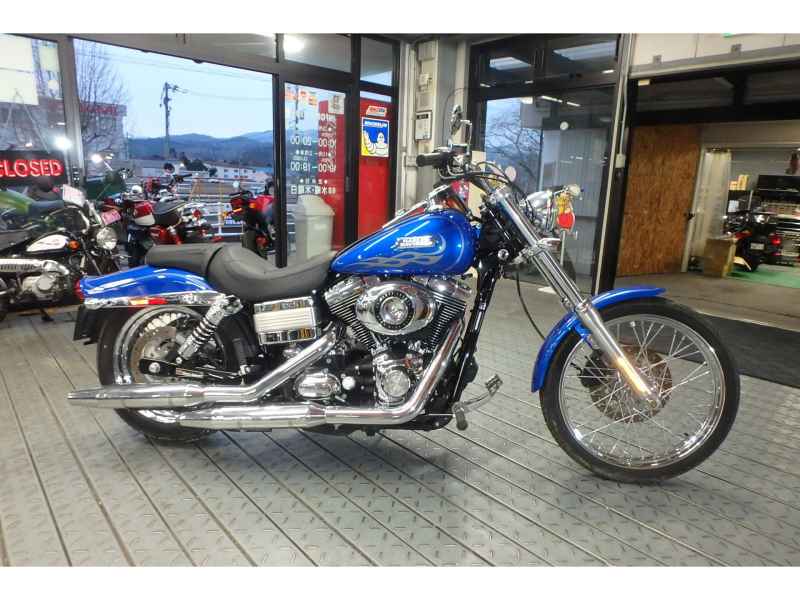 Harley-Davidson Wide Glide FXDWG1580 2006
