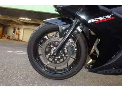 Suzuki GSX250R